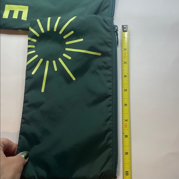 Aerie Green Cosmetic Bags with Yellow Design 000769 - Picture 5 of 9